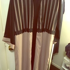 Black abaya beige with front stripes
